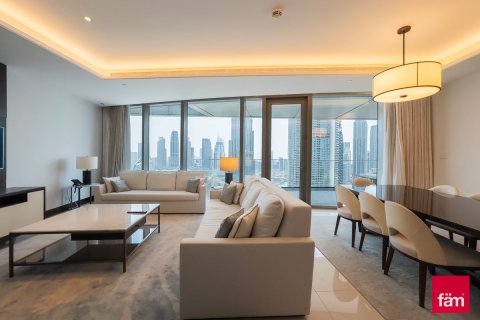 Appartement te huur in Downtown Dubai (Downtown Burj Dubai), Dubai, VAE 3 slaapkamers, 225.5 vr.m., nr 655740 - foto 9
