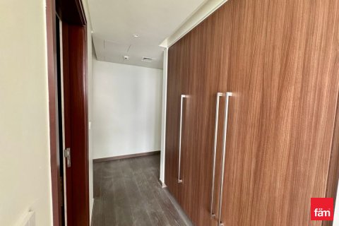 Apartament de închiriat în Downtown Dubai (Downtown Burj Dubai), Dubai, EAU 3 dormitoare, 188 mp.  №655734 - poză 19