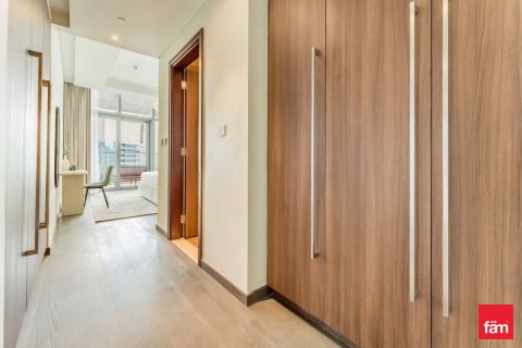 Apartmen di Downtown Dubai (Downtown Burj Dubai), UAE 3 bilik tidur, 185.3 meter persegi № 655734 - foto 12