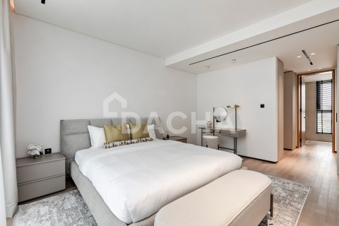 Villa te koop in Jumeirah Islands, Dubai, VAE 5 slaapkamers, 571 vr.m., nr 755052 - foto 21