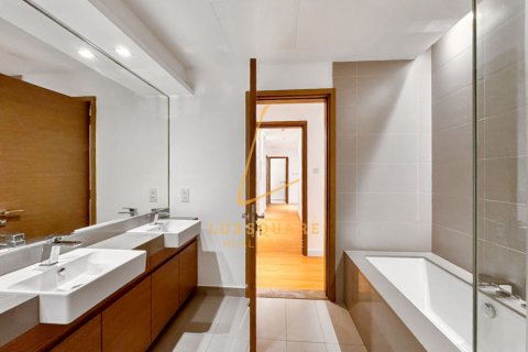 Пәтер Аль-Васл, Дубай, БАӘ-да 2 жатын бөлмелер, 159 м² № 755091 - фото 13