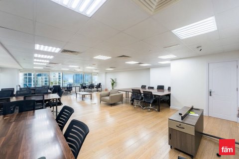 Bureau à vendre à  Business Bay, Dubai, EAU 135.3 m2 № 722148 - photo 3