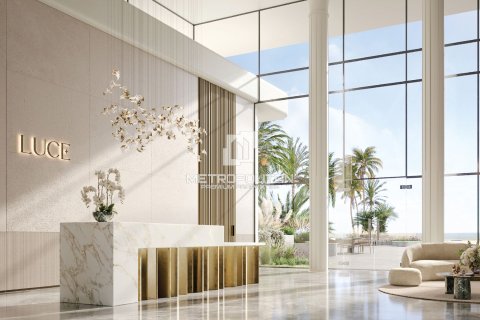 Apartment in Palm Jumeirah, Dubai, UAE 3 bedrooms, 232 sq.m. № 593311 - photo 5