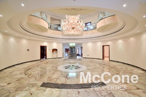 Vila v Emirates Hills, Dubai, SAE 6 ložnice, 1778.35 m² Č.: 587576 - fotografie 2