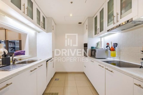 Apartmen di Downtown Dubai (Downtown Burj Dubai), Dubai, UAE 1 bilik tidur, 85 meter persegi № 655225 - foto 10