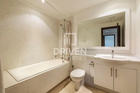 Apartmen di Downtown Dubai (Downtown Burj Dubai), Dubai, UAE 1 bilik tidur, 85 meter persegi № 655225 - foto 11