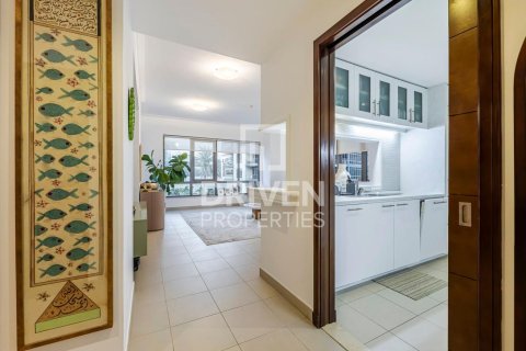 Apartmen di Downtown Dubai (Downtown Burj Dubai), Dubai, UAE 1 bilik tidur, 85 meter persegi № 655225 - foto 9