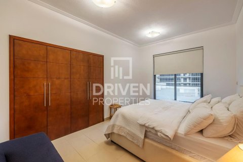 Apartmen di Downtown Dubai (Downtown Burj Dubai), Dubai, UAE 1 bilik tidur, 85 meter persegi № 655225 - foto 8