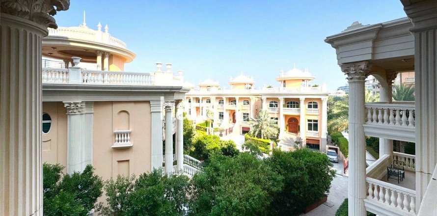 Leilighet i Palm Jumeirah, Dubai, Emiratene 2 soverom, 163 kvm nr. 625786
