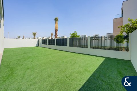 Villa itt: Arabian Ranches 3, Dubai, EAE, 4 hálószoba, 412 m², azonosító: 666961 - fénykép 25