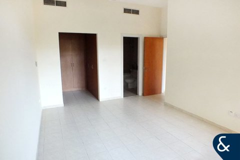 Apartamento en venta en Greens, Dubai, EAU 3 dormitorios, 136 m2 № 666964 - foto 12