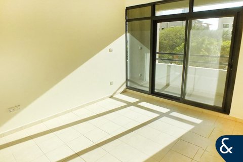 Apartamento en venta en Greens, Dubai, EAU 3 dormitorios, 136 m2 № 666964 - foto 4