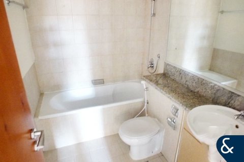 Apartamento en venta en Greens, Dubai, EAU 3 dormitorios, 136 m2 № 666964 - foto 13