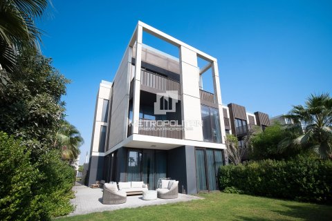 Townhouse di Jumeirah, Dubai, UEA 5 kamar tidur, 674 m2 nomor 664330 - foto 2
