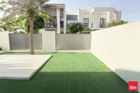 Kuća u nizu u Dubai, UAE 4 spavaćih soba, 257 m2 Br. 694093 - fotografija 3
