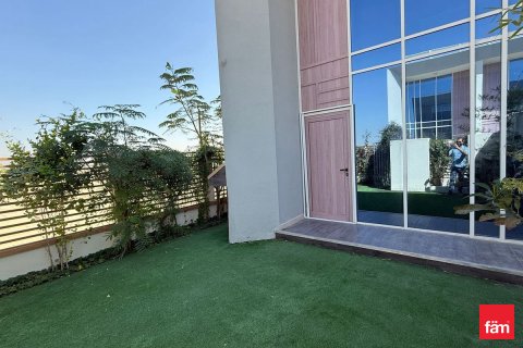 Townhouse in Dubai, UAE 1 bedroom, 56.7 sq.m. № 694098