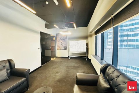 Bureau à louer à Business Bay, Dubai, EAU 98.2 m2 № 694094 - photo 5