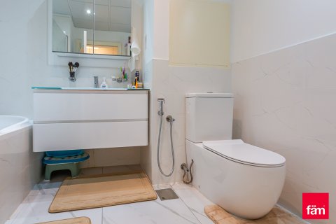 Lägenhet till försäljning i Dubai, UAE 3 sovrum, 173 kvm Nr. 694099 - fotografi 15
