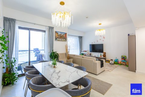 Lägenhet till försäljning i Dubai, UAE 3 sovrum, 173 kvm Nr. 694099 - fotografi 6