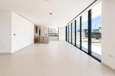 Villa in The Valley, Dubai, UAE 5 bedrooms, 930 sq.m. № 719686 - photo 10