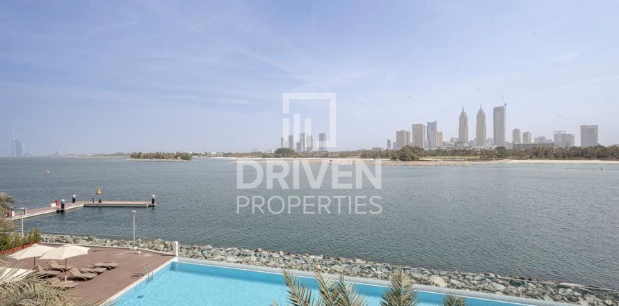 דירה ב Palm Jumeirah, Dubai, איחוד האמירויות 1 חדר שינה, 128.76 מ"ר מספר 742567