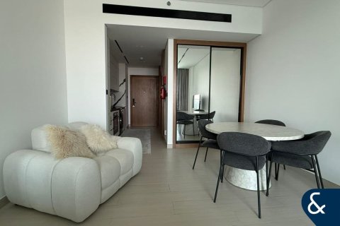 Apartmen di TRILLIONAIRE RESIDENCES di Business Bay, Dubai, UAE 1 bilik, 50 meter persegi № 698491 - foto 13