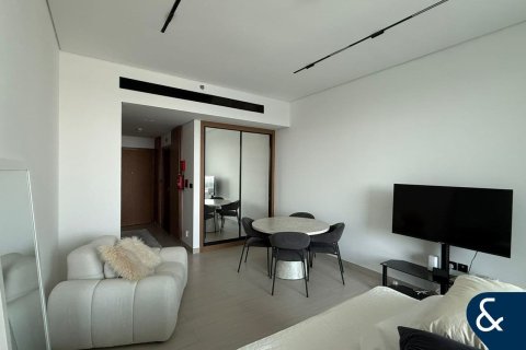 Apartmen di TRILLIONAIRE RESIDENCES di Business Bay, Dubai, UAE 1 bilik, 50 meter persegi № 698491 - foto 12