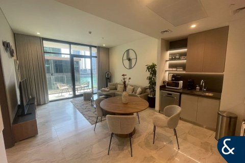 Apartment in PENINSULA FOUR THE PLAZA in Business Bay, Dubai, UAE 1 bedroom, 77 sq.m. № 698490