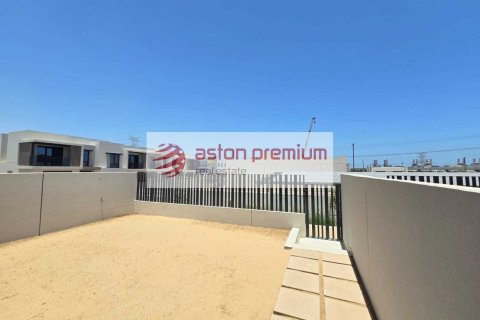 Adosado en alquiler en Jebel Ali, Dubai, EAU 4 dormitorios, 252 m2 № 721191 - foto 2