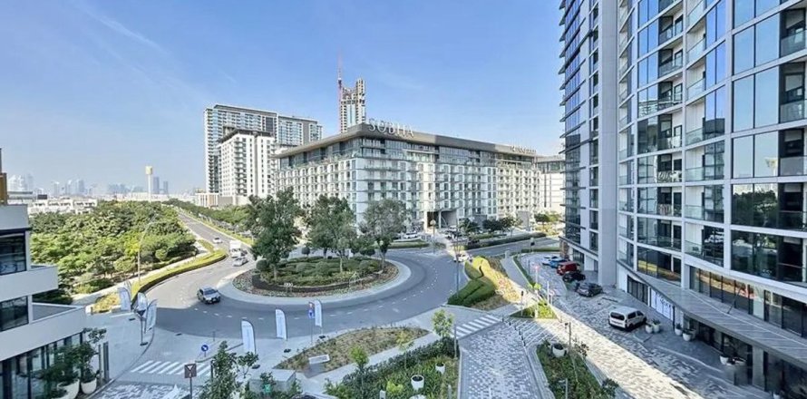Myymälä Dubai, Arabiemiraatit 297.8 m2 № 721187