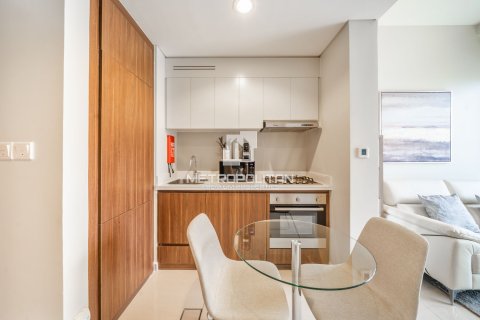 Apartman u gradu Business Bay, Dubai, UAE 1 spavaća soba, 44 m2 Br. 663503 - Slika 2