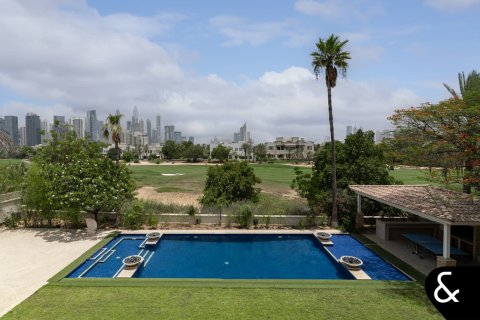 Вилла Emirates Hills, Дубай, БАӘ-да 7 жатын бөлмелер, 1059 м² № 667084 - фото 1