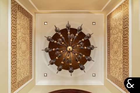 Вилла Emirates Hills, Дубай, БАӘ-да 7 жатын бөлмелер, 1059 м² № 667084 - фото 26