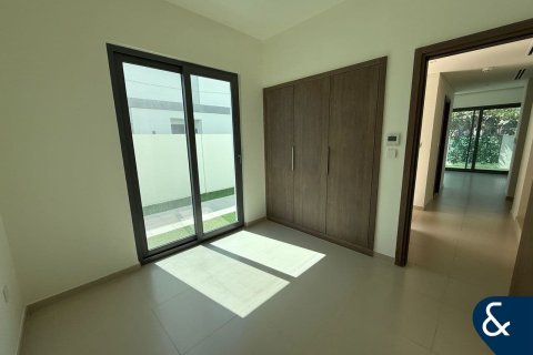 Villa till försäljning i Tilal Al Ghaf, Dubai, UAE 4 sovrum, 221 kvm Nr. 667081 - fotografi 6