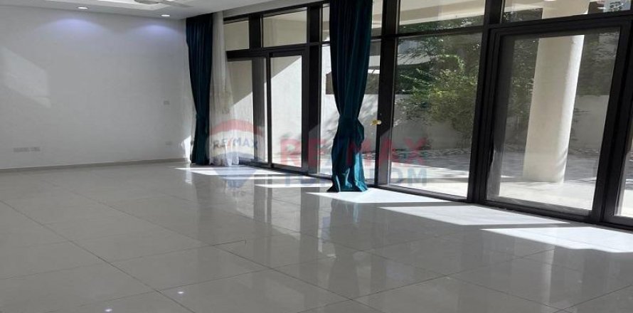 Vilë në DAMAC Hills (Akoya by DAMAC), Dubai, Emiratet e Bashkuara Arabe 3 dhoma gjumi, 253.2 m2. № 566551