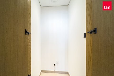 Huoneisto Business Bay, Dubai, Arabiemiraatit 3 makuuhuonetta, 143.1 m2 № 597841 - kuva 9