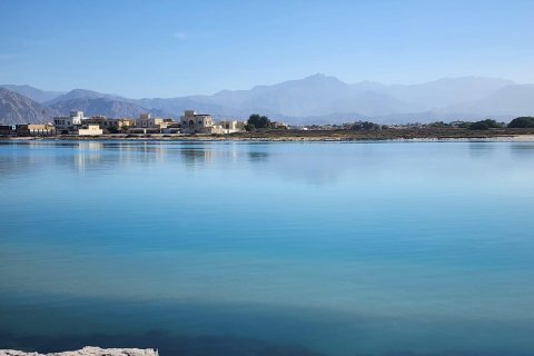 Tokë në Al Mairid, Ras Al Khaimah, Emiratet e Bashkuara Arabe 451 m2. № 656605 - Foto 1