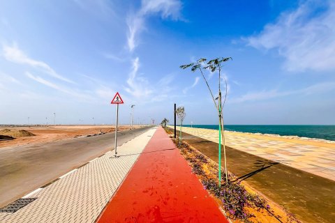 Tokë në Al Mairid, Ras Al Khaimah, Emiratet e Bashkuara Arabe 451 m2. № 656605 - Foto 6