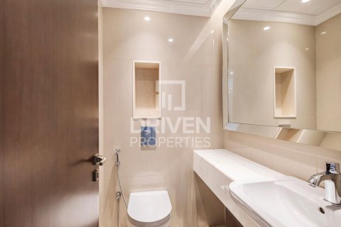 Apartment til leje i Downtown Dubai (Downtown Burj Dubai), Dubai, UAE 2 soveværelser, 146.79 kvm № 745478 - foto 12