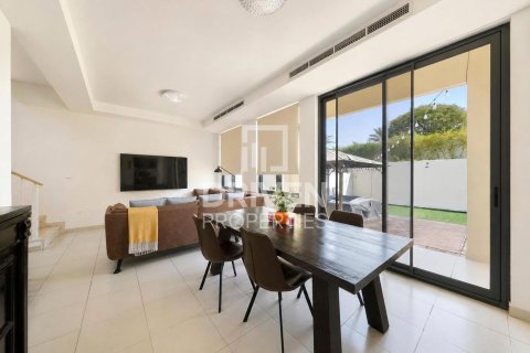 Villa uthyres i Reem, Dubai, UAE 3 sovrum, 308.35 kvm Nr. 745476 - fotografi 11