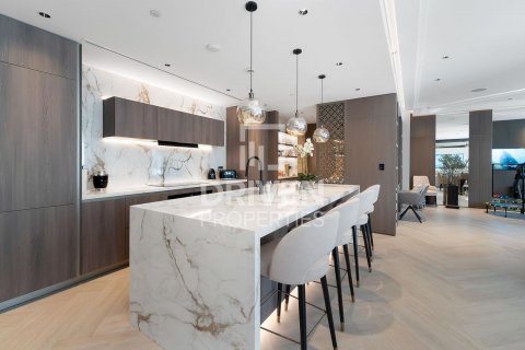 Byt v City Walk, Dubai, SAE 3 ložnice, 226 m² Č.: 602754 - fotografie 1