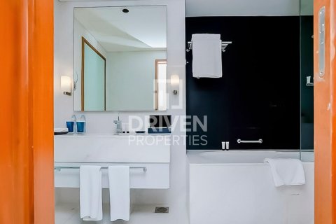 Apartment in Downtown Dubai (Downtown Burj Dubai), UAE 1 bedroom, 68 sq.m. № 601932 - photo 12