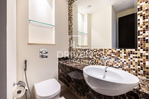 Müüa korter asukohaga Downtown Dubai (Downtown Burj Dubai), AÜE: 1 magamistoaga, 74 m² Nr 601931 - pilt 14