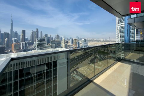 Apartment til salg i Business Bay, Dubai, UAE 2 soveværelser, 137.2 kvm № 686253 - foto 19