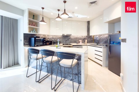 Apartment til salg i Business Bay, Dubai, UAE 2 soveværelser, 137.2 kvm № 686253 - foto 5