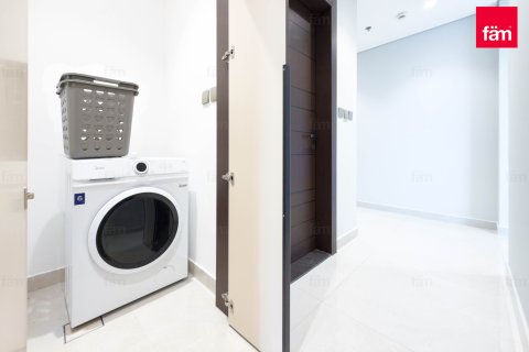 Apartment til salg i Business Bay, Dubai, UAE 2 soveværelser, 137.2 kvm № 686253 - foto 17