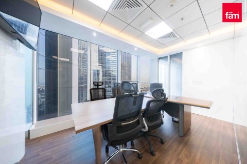 Business Bay, Dubai, संयुक्त अरब अमीरात में कार्यालय, 70.7 वर्ग मीटर, संख्या 686257 - फ़ोटो 2