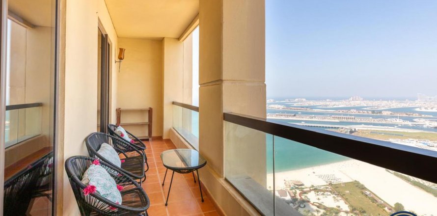 Apartment in Jumeirah Beach Residence, Dubai, UAE 1 bedroom, 112 sq.m. № 628173