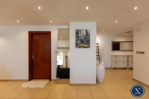 Apartment in Jumeirah Beach Residence, Dubai, UAE 1 bedroom, 112 sq.m. № 628173 - photo 16