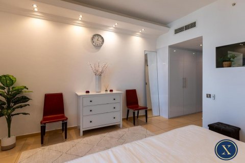Apartment in Jumeirah Beach Residence, Dubai, UAE 1 bedroom, 112 sq.m. № 628173 - photo 17